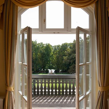 Castle Hotel Grof Degenfeld Superior Tarcal Bagian luar foto